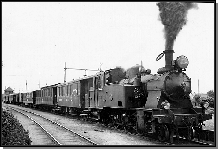 Tåg mot Halmstad i Vislanda 1949.